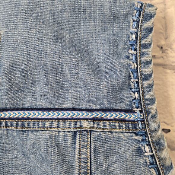 Vintage Liz Claiborne Denim Vest Western Embroidered Trim Preppy size Medium - Picture 5 of 16